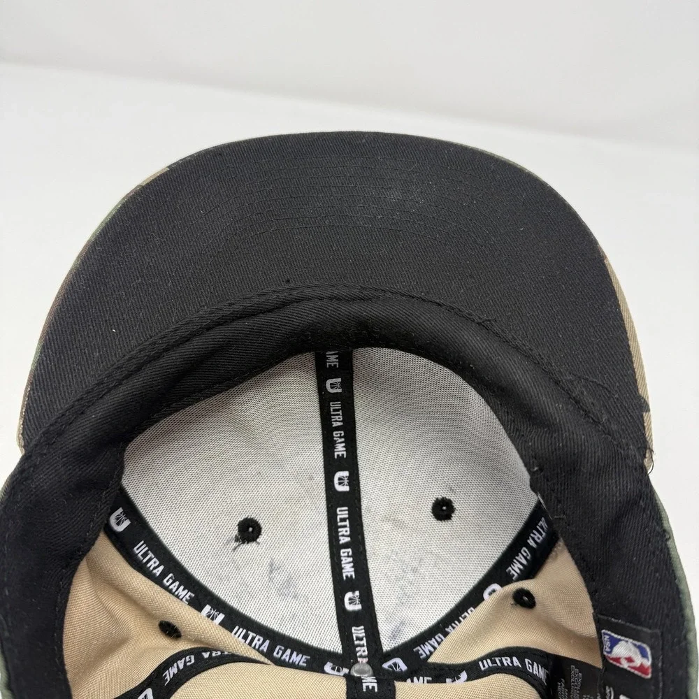 Los Angeles Lakers Hat Cap Snap Back One Size Camo NBA Basketball Ultra Game